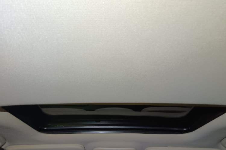 Used Jeep Grand Cherokee 2013 3.6L Comfort Edition Headliner
