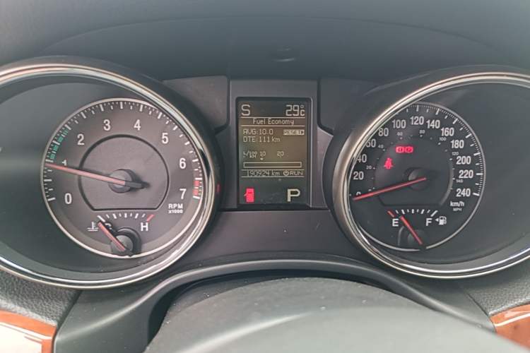 Used Jeep Grand Cherokee 2013 3.6L Comfort Navigation Edition Instrument Cluster