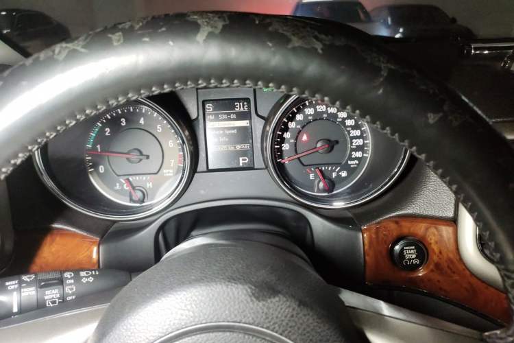 Used Jeep Grand Cherokee 2013 3.6L Luxury Navigation Edition Instrument Cluster