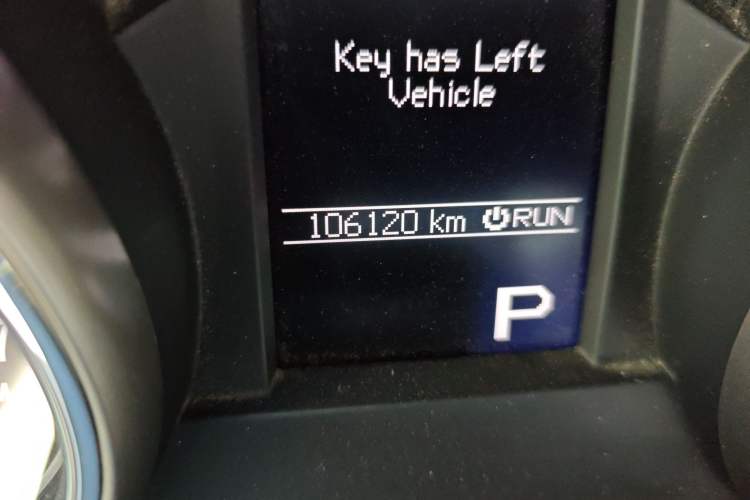 Used Jeep Grand Cherokee 2013 3.6L Comfort Navigation Edition Odometer Close Up