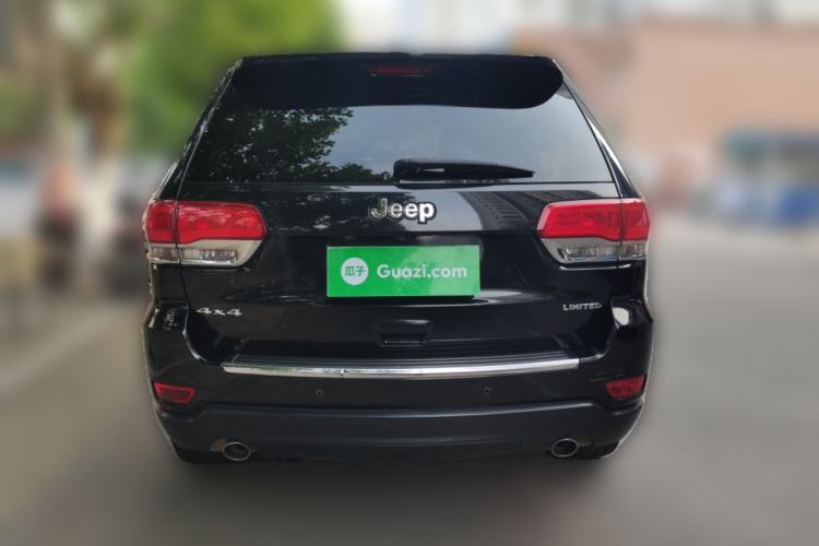 Used Jeep Grand Cherokee 2013 3.6L Comfort Navigation Edition Rear