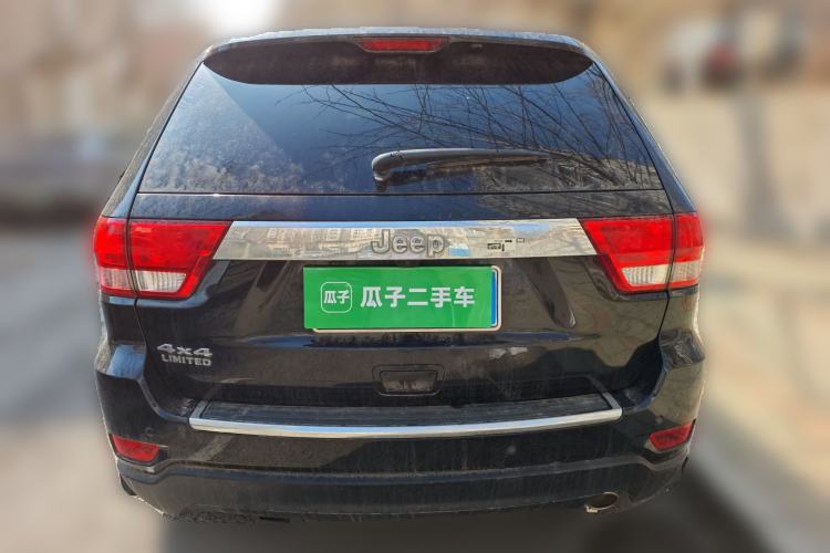 Used Jeep Grand Cherokee 2013 3.6L Comfort Navigation Edition Rear