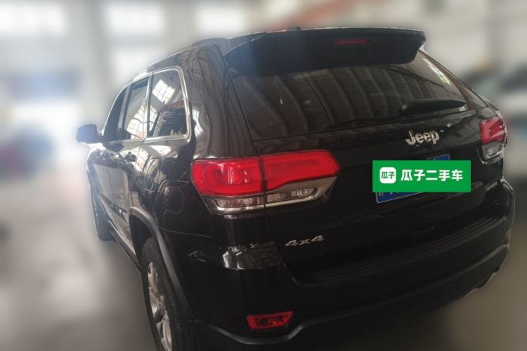 Used Jeep Grand Cherokee 2013 3.6L Comfort Edition Rear Left 45 Deg