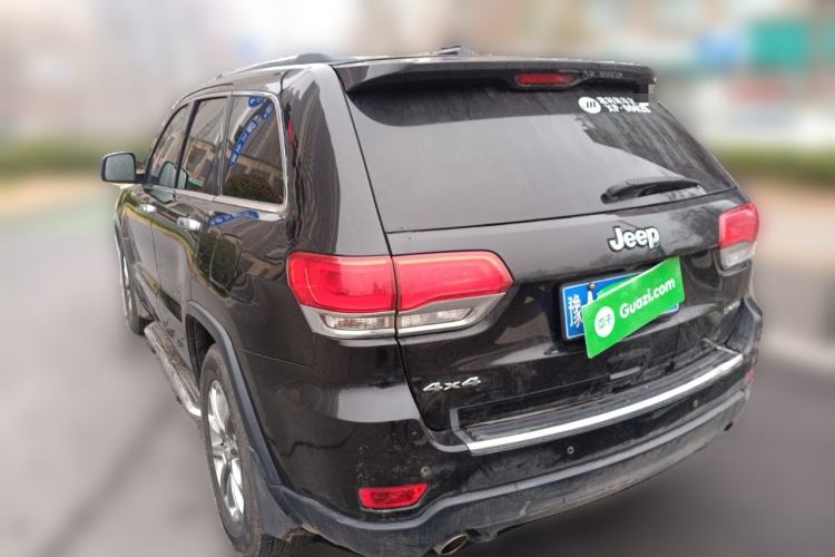 Used Jeep Grand Cherokee 2013 3.6L Luxury Navigation Edition Rear Left 45 Deg