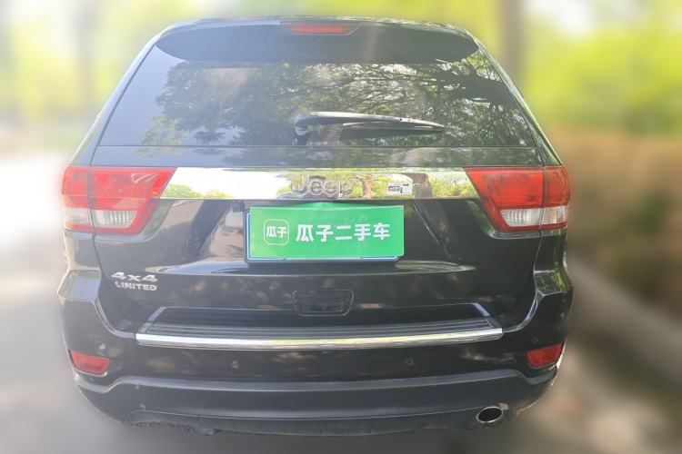 Used Jeep Grand Cherokee 2013 3.6L Comfort Navigation Edition Rear