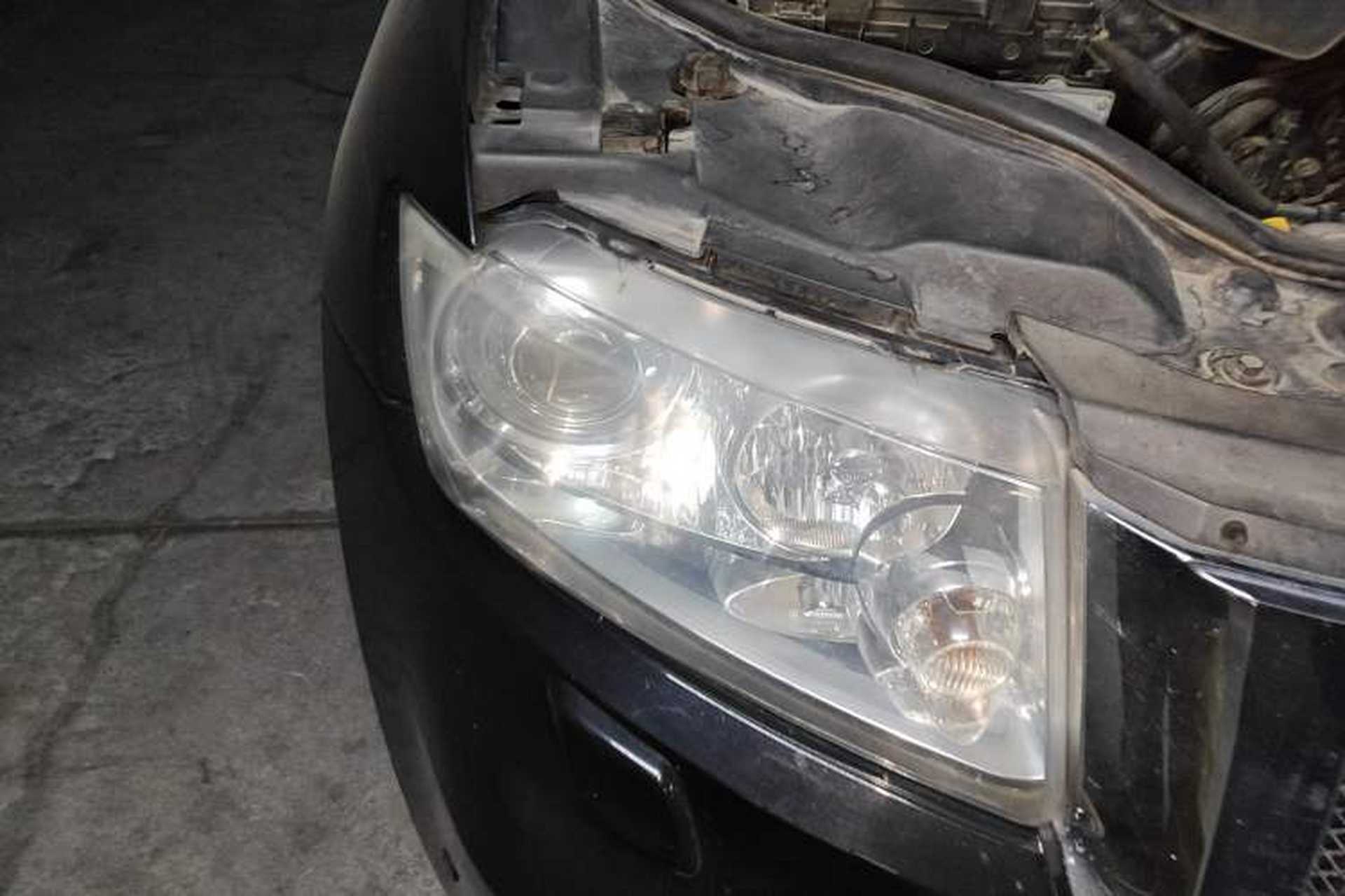 Used Jeep Grand Cherokee 2013 3.6L Comfort Edition Right Front Headlight