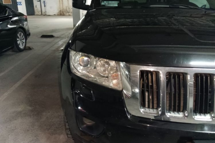 Used Jeep Grand Cherokee 2013 3.6L Comfort Edition Right Front Headlight