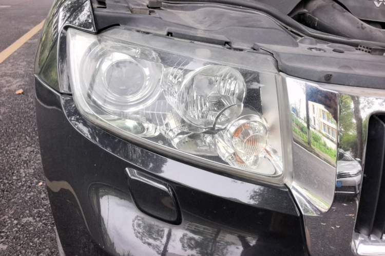 Used Jeep Grand Cherokee 2013 3.6L Comfort Navigation Edition Right Front Headlight