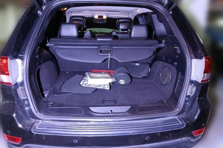 Used Jeep Grand Cherokee 2013 3.6L Comfort Edition Trunk