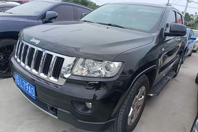 Used Jeep Grand Cherokee 2013 3.6L Comfort Navigation Edition