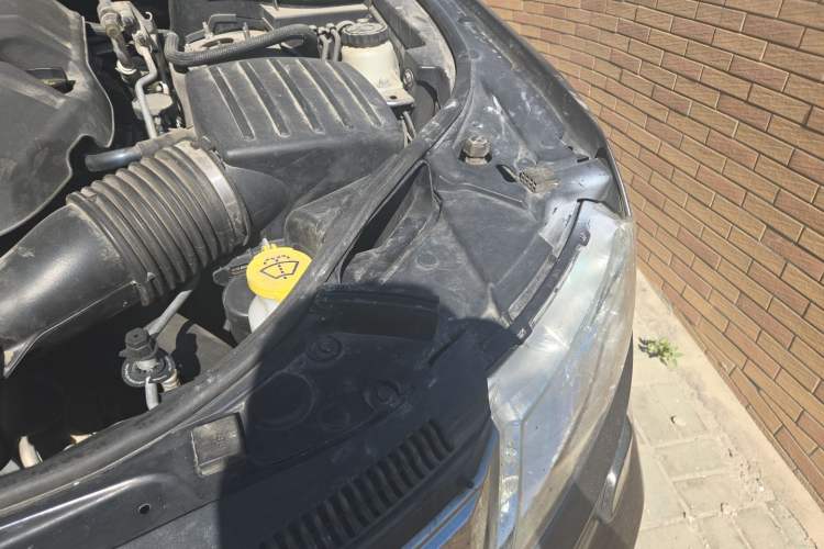 Used Jeep Grand Cherokee 2013 3.6L Comfort Edition Engine Bay Left