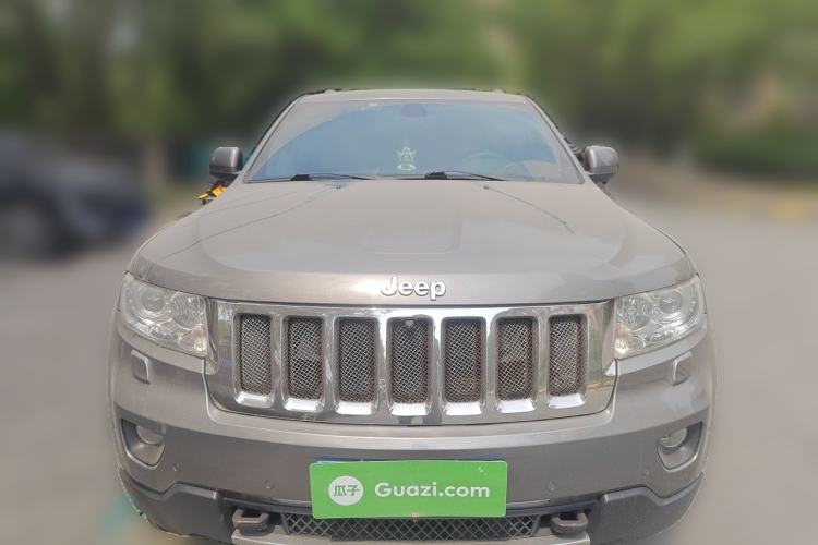 Used Jeep Grand Cherokee 2013 3.6L Comfort Navigation Edition Front