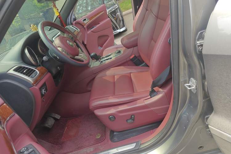 Used Jeep Grand Cherokee 2013 3.6L Comfort Navigation Edition Left Front Seat