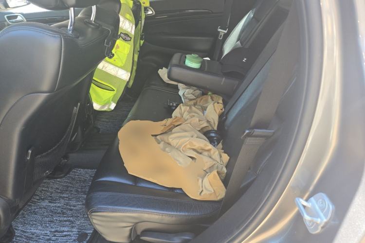 Used Jeep Grand Cherokee 2013 3.6L Comfort Edition Left Rear Seat