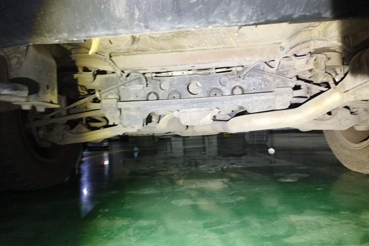 Used Jeep Grand Cherokee 2013 3.6L Comfort Edition Chassis Rear