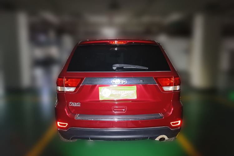 Used Jeep Grand Cherokee 2013 3.6L Comfort Edition Rear