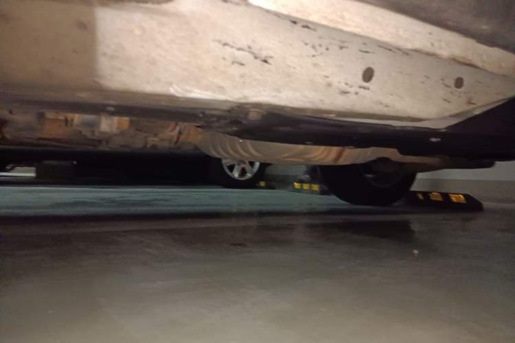Used Jeep Grand Cherokee 2013 3.6L Comfort Navigation Edition Chassis Front Left