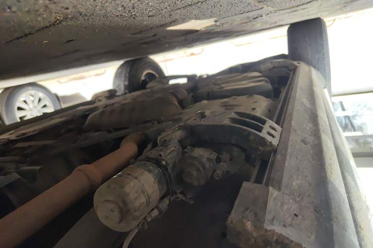 Used Jeep Grand Cherokee 2013 3.6L Comfort Edition Chassis Front Right