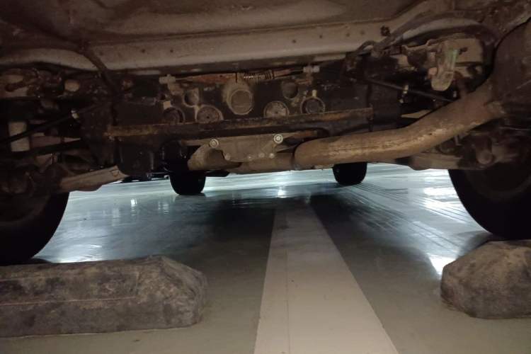 Used Jeep Grand Cherokee 2013 3.6L Comfort Navigation Edition Chassis Rear