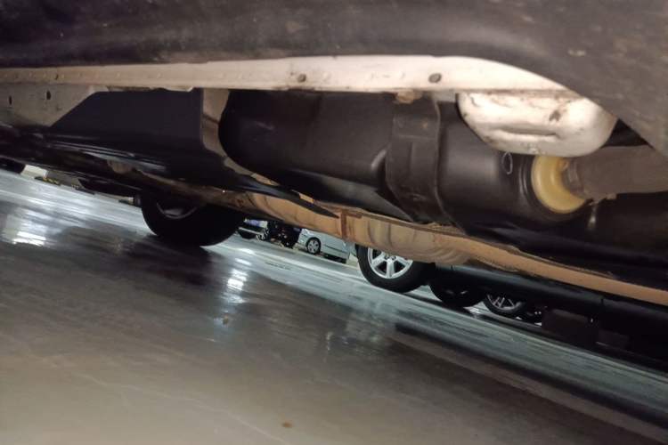 Used Jeep Grand Cherokee 2013 3.6L Comfort Navigation Edition Chassis Rear Left