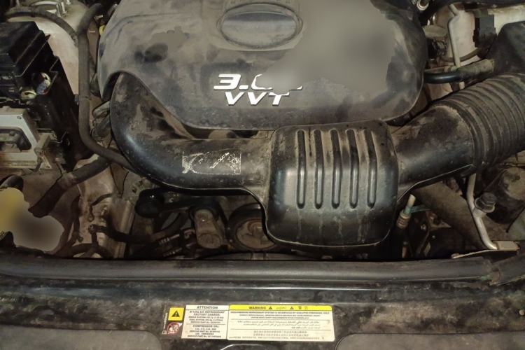Used Jeep Grand Cherokee 2013 3.6L Comfort Navigation Edition Engine Bay