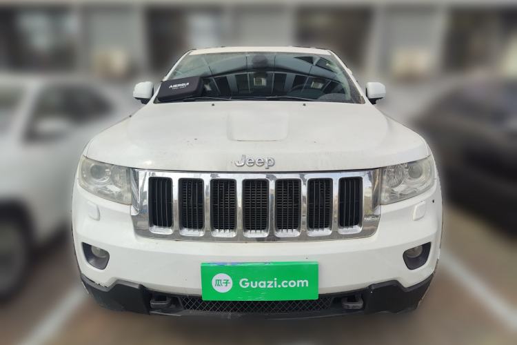 Used Jeep Grand Cherokee 2013 3.6L Comfort Edition Front