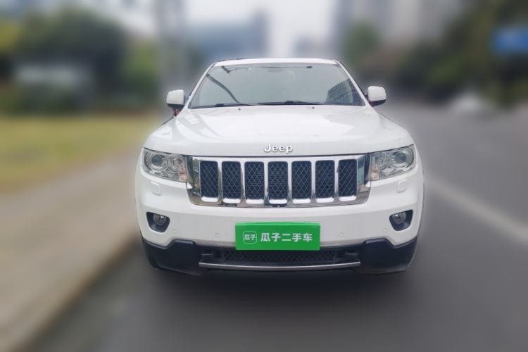 Used Jeep Grand Cherokee 2013 3.6L Comfort Navigation Edition Front