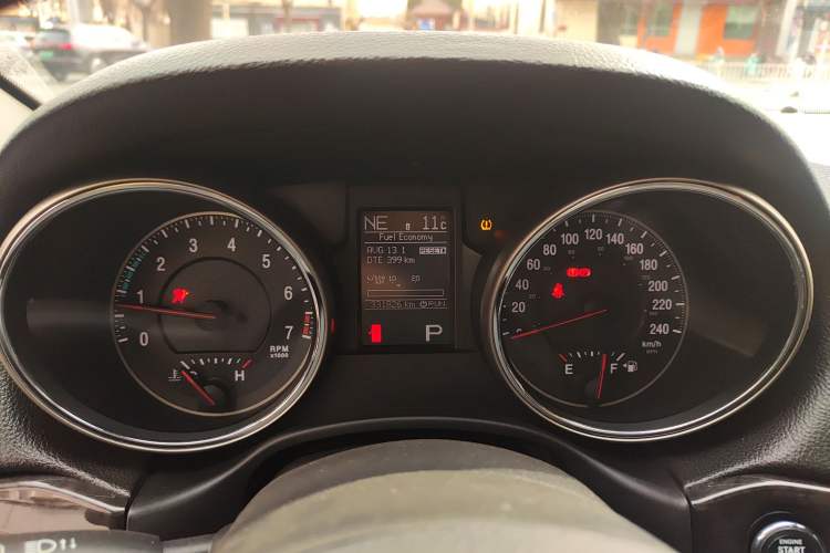 Used Jeep Grand Cherokee 2013 3.6L Comfort Edition Instrument Cluster