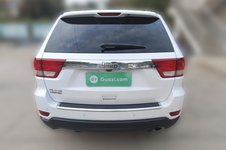 Used Jeep Grand Cherokee 2013 3.6L Comfort Navigation Edition Rear