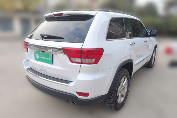Used Jeep Grand Cherokee 2013 3.6L Comfort Navigation Edition Rear Right 45 Deg