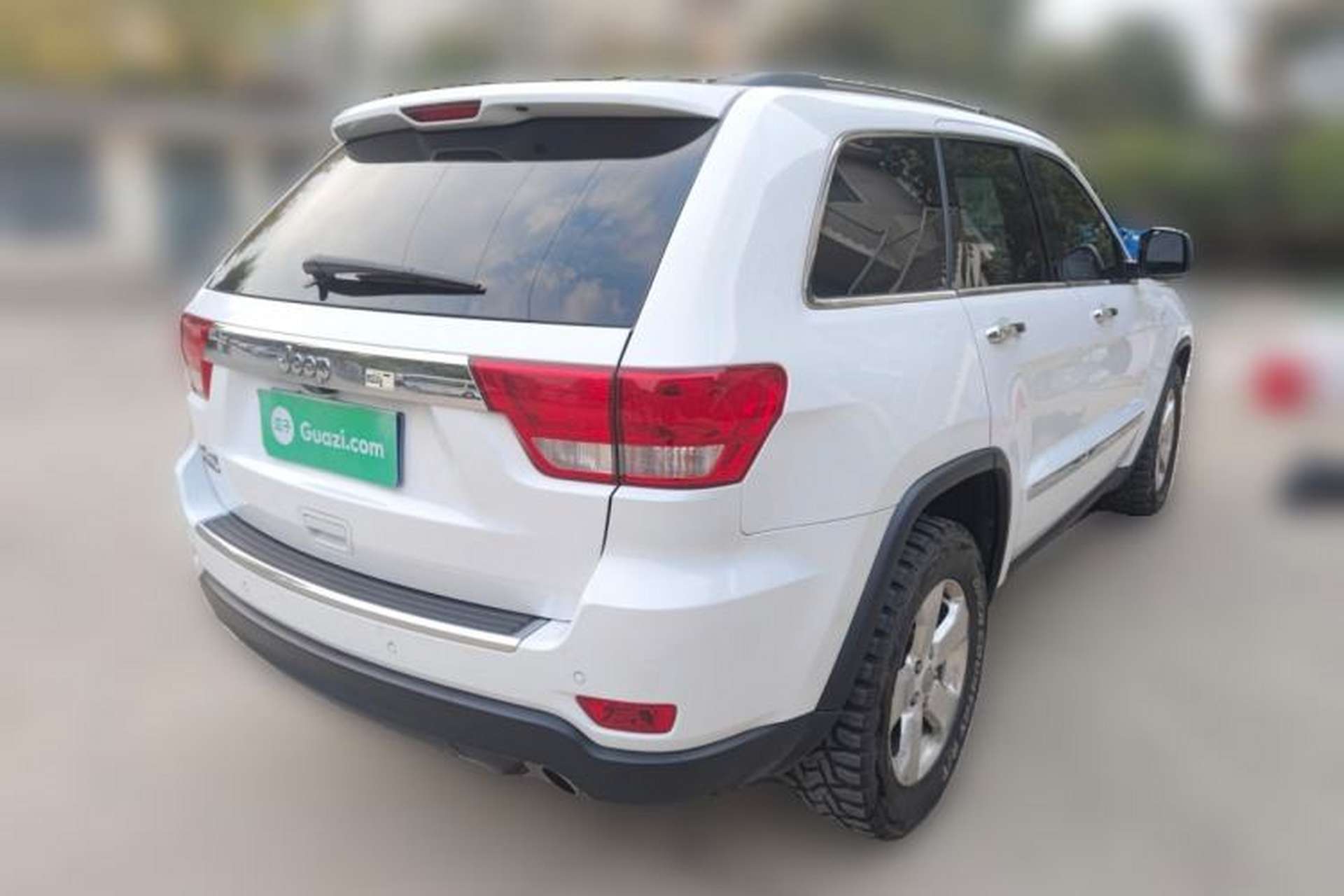 Used Jeep Grand Cherokee 2013 3.6L Comfort Navigation Edition Rear Right 45 Deg