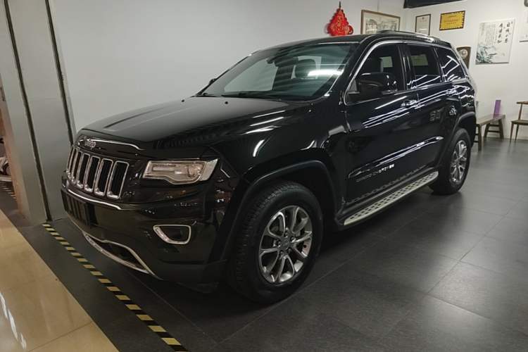 Used Jeep Grand Cherokee 2014 3.0L Comfort Navigation Edition Guazi used car, China used car export, Used car for sale, Used  cars, Cheapest cars for sale