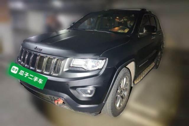 Ojetý Jeep Grand Cherokee 2014 3.0L Comfort Navigation Edition