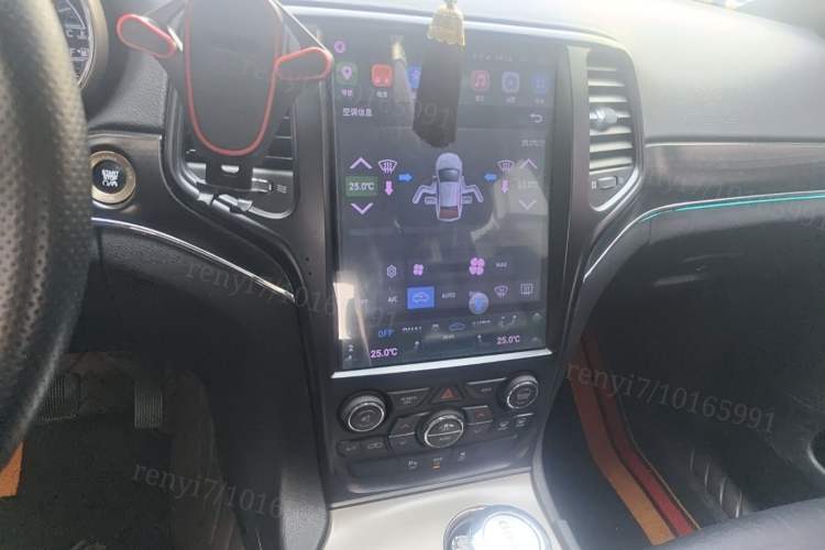 Used Jeep Grand Cherokee  Audio And AC Panel