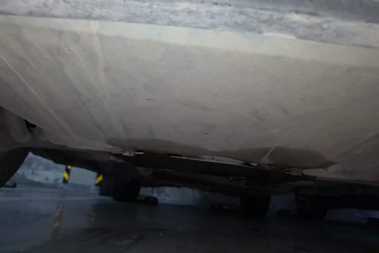 Used Jeep Grand Cherokee 2014 3.6L Elite Navigation Edition Chassis Front