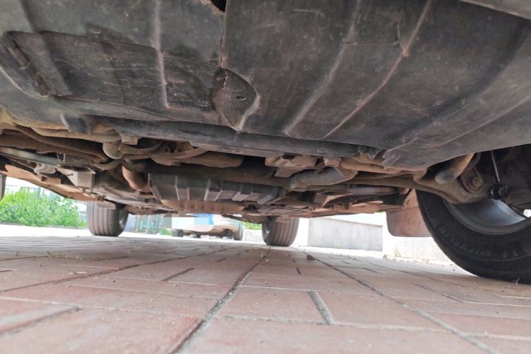 Used Jeep Grand Cherokee 2014 3.6L Comfort Navigation Edition Chassis Front