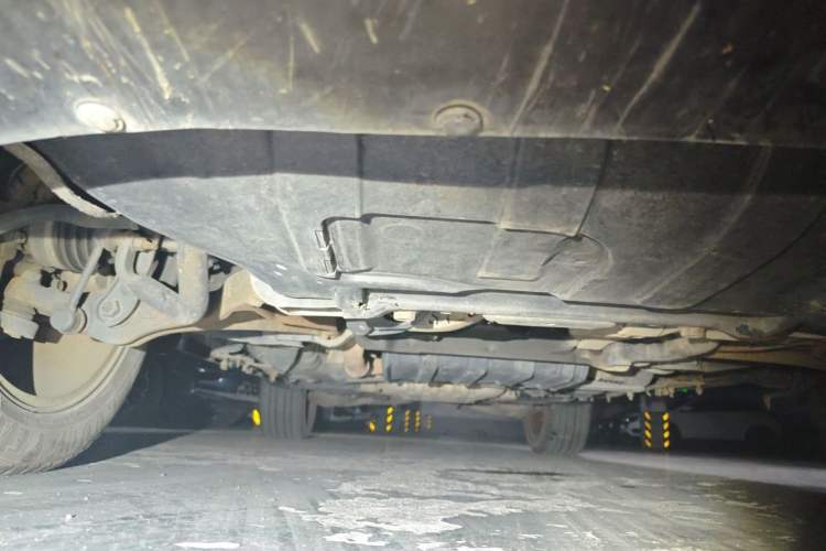 Used Jeep Grand Cherokee 2014 3.0L Flagship Zunyue Edition Chassis Front