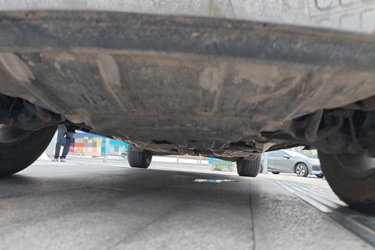 Used Jeep Grand Cherokee 2014 3.0TD Diesel Comfort Navigation Version Chassis Front