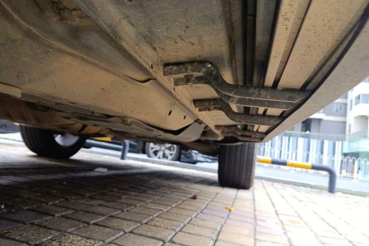 Used Jeep Grand Cherokee 2014 3.6L Elite Navigation Edition Chassis Front Left