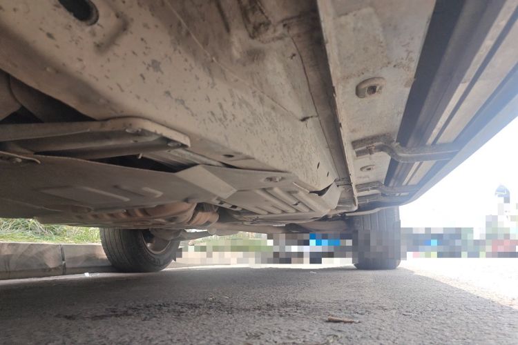 Used Jeep Grand Cherokee 2014 3.0L Comfort Navigation Edition Chassis Front Left