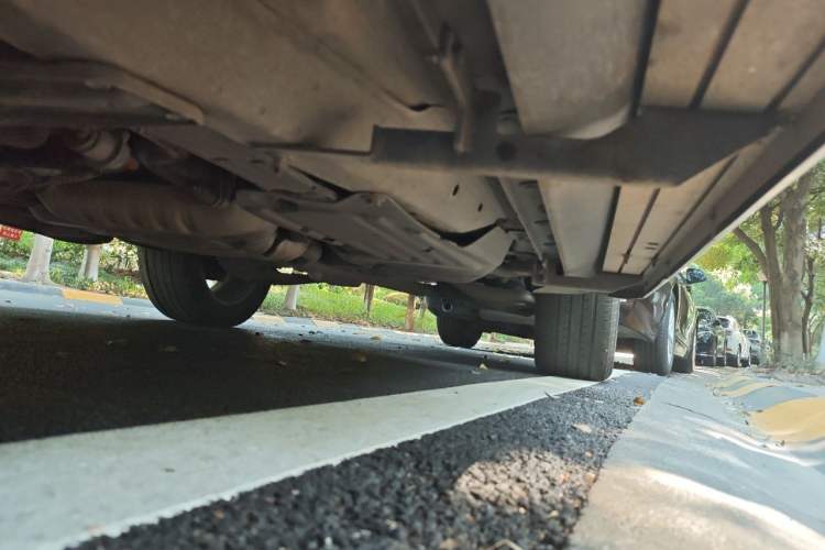 Used Jeep Grand Cherokee 2014 3.0L Flagship Zunyue Edition Chassis Front Left