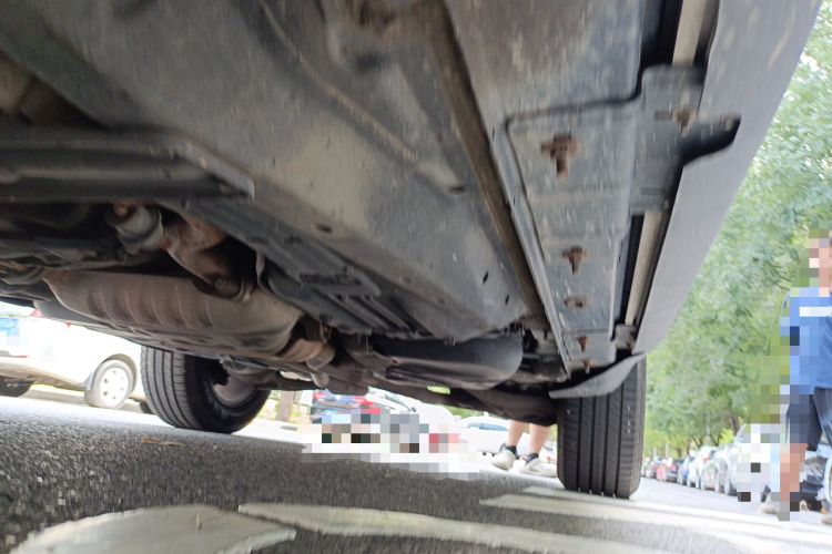 Used Jeep Grand Cherokee 2014 3.6L Elite Navigation Edition Chassis Front Left
