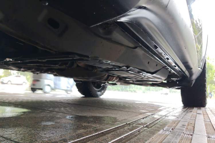 Used Jeep Grand Cherokee 2014 3.0L Comfort Navigation Edition Chassis Front Left