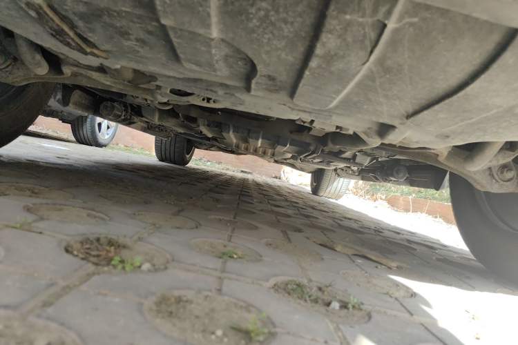 Used Jeep Grand Cherokee 2014 3.6L Elite Navigation Edition Chassis Front