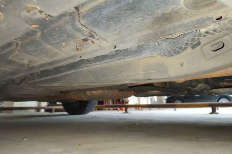 Used Jeep Grand Cherokee 2014 3.6L Elite Navigation Edition Chassis Front Right