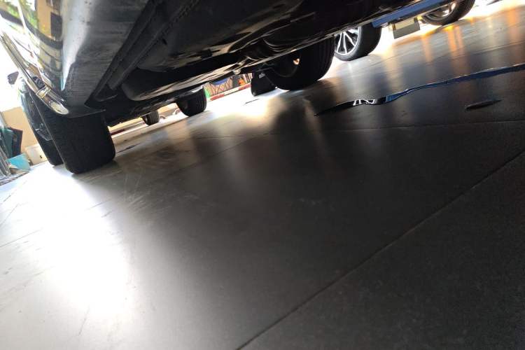 Used Jeep Grand Cherokee 2014 3.0L Flagship Zunyue Edition Chassis Front Right