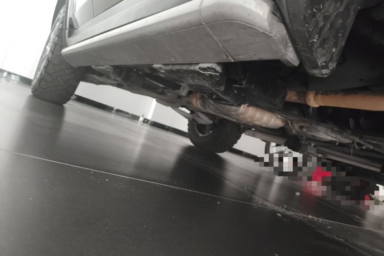 Used Jeep Grand Cherokee 2014 3.6L Elite Navigation Edition Chassis Front Right