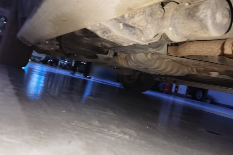 Used Jeep Grand Cherokee 2014 3.6L Elite Navigation Edition Chassis Front Right