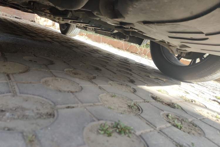 Used Jeep Grand Cherokee 2014 3.6L Elite Navigation Edition Chassis Front Right