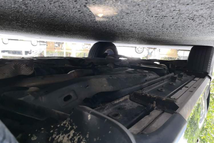 Used Jeep Grand Cherokee 2014 3.0TD Diesel Comfort Navigation Version Chassis Front Right